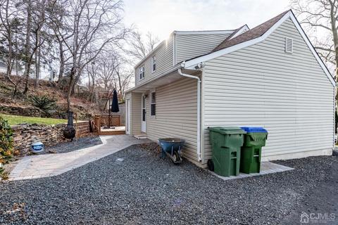 94 First St, Edison, NJ 08837 photo 3