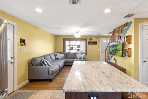 437 1st St, Middlesex, NJ 08846 photo 7