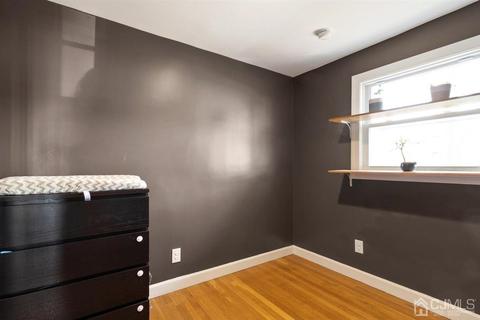 437 1st St, Middlesex, NJ 08846 photo 11