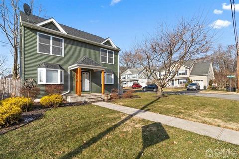 437 1st St, Middlesex, NJ 08846 photo 2