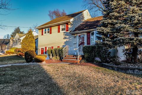 6 Darrell Ct, Edison, NJ 08817 photo 3