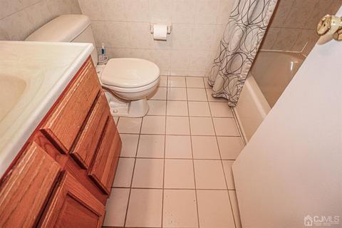 6 Darrell Ct, Edison, NJ 08817 photo 17