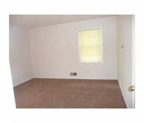 39 Roxy Ave, Edison, NJ 08820 photo 7