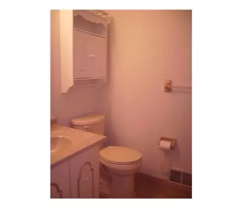 39 Roxy Ave, Edison, NJ 08820 photo 11