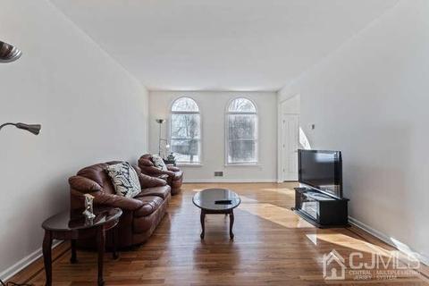 39 Richard Rd, Edison, NJ 08820 photo 5