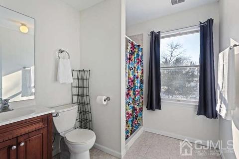 39 Richard Rd, Edison, NJ 08820 photo 22