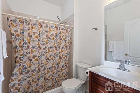 39 Richard Rd, Edison, NJ 08820 photo 24