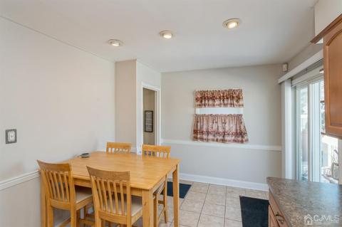 501 Harris Ave, Middlesex, NJ 08846 photo 8
