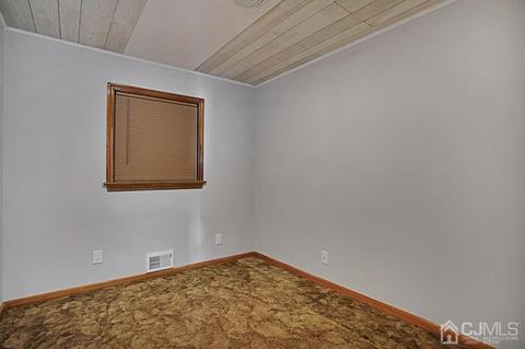 33 Lynn Ave, Middlesex, NJ 08846 photo 11