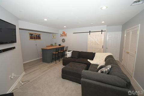 1904 Ridgeview Ct, Parlin, NJ 08859 photo 1