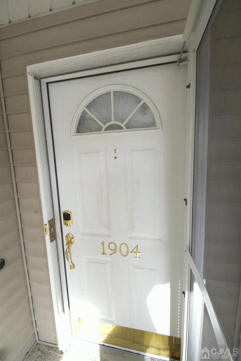 1904 Ridgeview Ct, Parlin, NJ 08859 photo 3