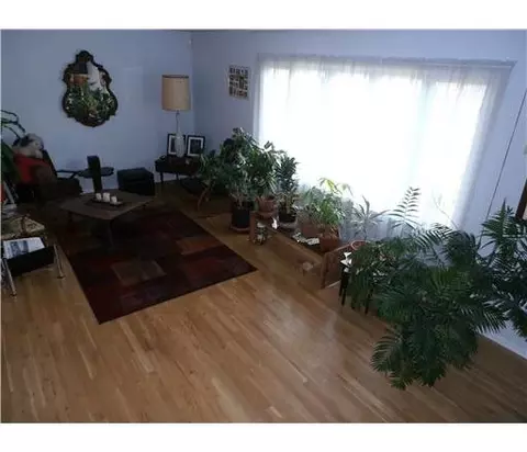 48 Alton Pl, Old Bridge, NJ 08857 photo 4