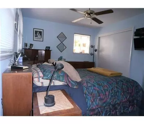 48 Alton Pl, Old Bridge, NJ 08857 photo 11
