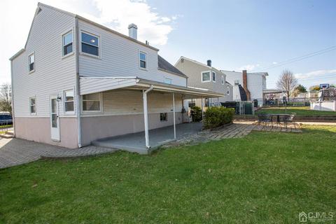 8 Carter Pl, Sayreville, NJ 08859 photo 5