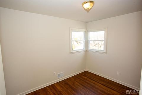 8 Carter Pl, Sayreville, NJ 08859 photo 14