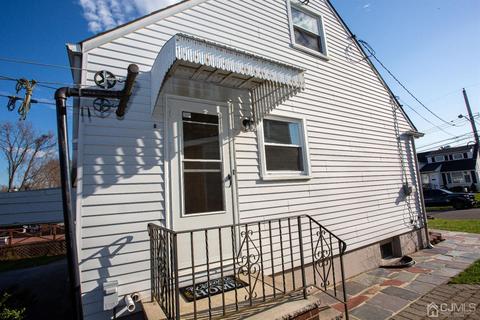 8 Carter Pl, Sayreville, NJ 08859 photo 3