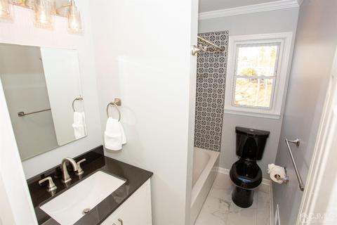 8 Carter Pl, Sayreville, NJ 08859 photo 15
