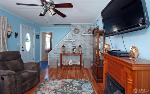 344 Giles Ave, Middlesex, NJ 08846 photo 3