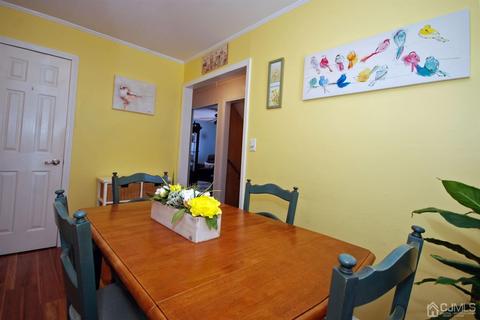 344 Giles Ave, Middlesex, NJ 08846 photo 5