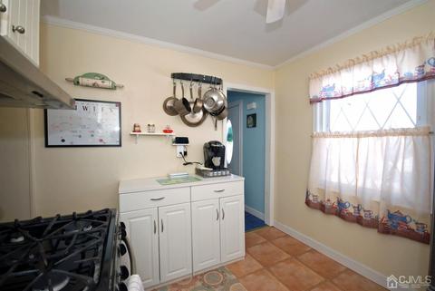 344 Giles Ave, Middlesex, NJ 08846 photo 6