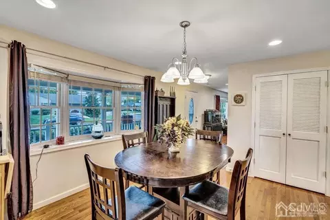 32 Comstock Rd, Edison, NJ 08817 photo 10