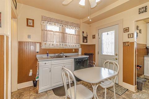 28 Meadow Rd, Edison, NJ 08817 photo 17