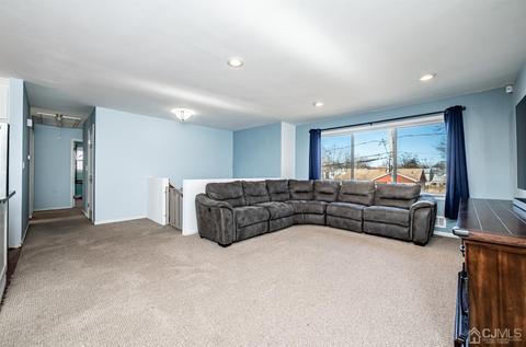 196 Berkeley Ter, Plainfield, NJ 07062 photo 4