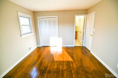 107 Calvert Ave, Edison, NJ 08820 photo 16