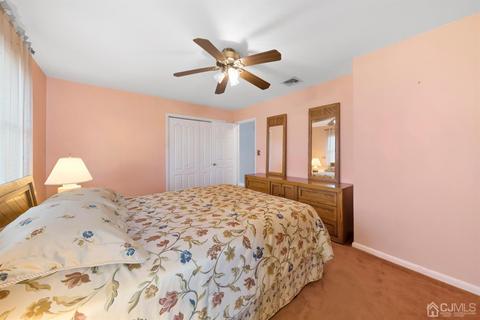 92 Thomas Pl, Edison, NJ 08837 photo 13