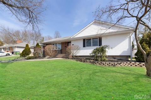 92 Thomas Pl, Edison, NJ 08837 photo 2