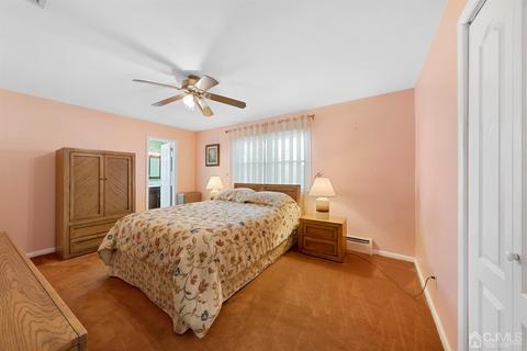 92 Thomas Pl, Edison, NJ 08837 photo 12