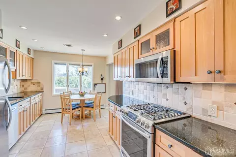 22 Shearn Dr, Middlesex, NJ 08846 photo 19