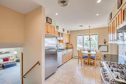 22 Shearn Dr, Middlesex, NJ 08846 photo 21