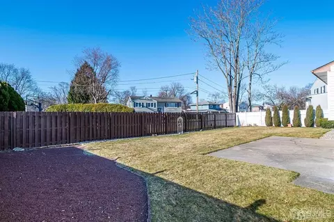 22 Shearn Dr, Middlesex, NJ 08846 photo 36