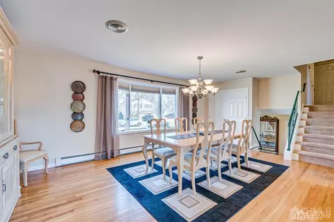 22 Shearn Dr, Middlesex, NJ 08846 photo 8