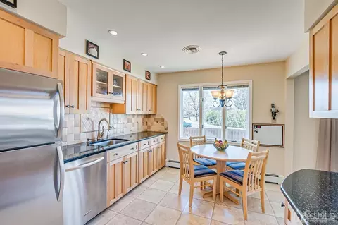 22 Shearn Dr, Middlesex, NJ 08846 photo 18