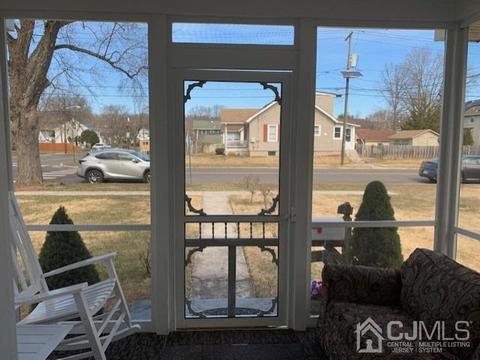 348 Runyon Ave, Middlesex, NJ 08846 photo 2