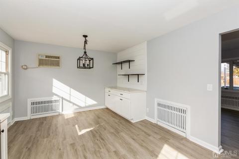111 Coleman St, Middlesex, NJ 08846 photo 14