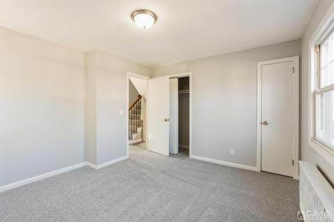 111 Coleman St, Middlesex, NJ 08846 photo 23