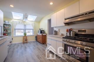 165 Barbara Pl, Middlesex, NJ 08846 photo 11