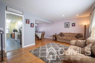 165 Barbara Pl, Middlesex, NJ 08846 photo 7