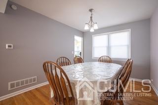 165 Barbara Pl, Middlesex, NJ 08846 photo 9