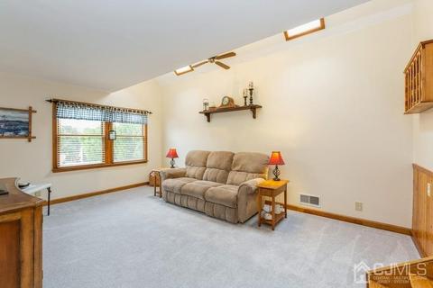 309 D St, Middlesex, NJ 08846 photo 7