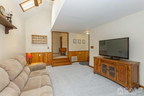 309 D St, Middlesex, NJ 08846 photo 8