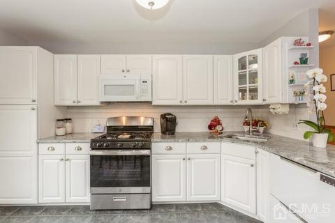 309 D St, Middlesex, NJ 08846 photo 6