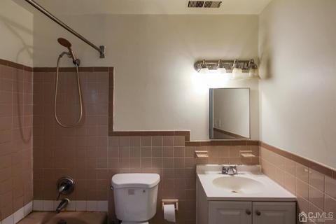 3 Weldon Rd, Edison, NJ 08817 photo 18