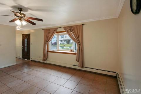 3 Weldon Rd, Edison, NJ 08817 photo 4