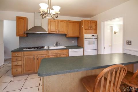 3 Weldon Rd, Edison, NJ 08817 photo 10