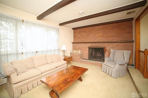 47 Cherry St, Edison, NJ 08817 photo 3