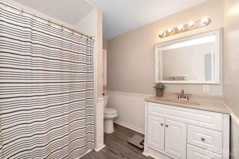 604 Lorraine Ave, Middlesex, NJ 08846 photo 15